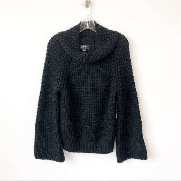 Maeve | NWT Dionne Bell-Sleeved Sweater - Picture 5 of 16